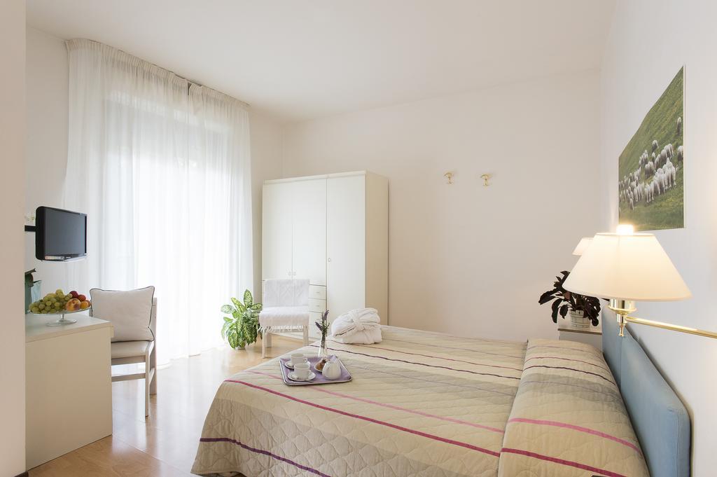 Hotel Angiolino Chianciano Terme Chambre photo